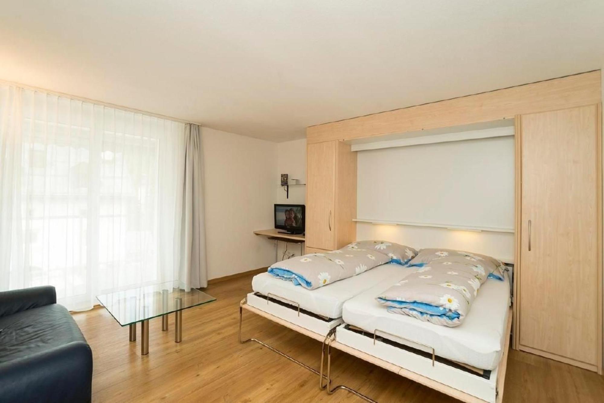 Chesa Quadrella Apartment Pontresina Exterior photo